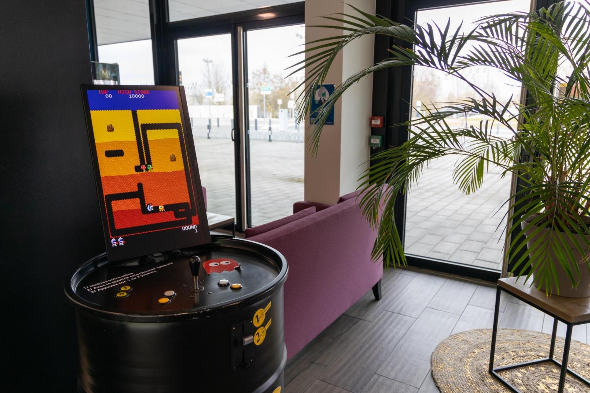Campanile Belfort Montbeliard - Gare La Jonxion. Meroux Экстерьер фото
